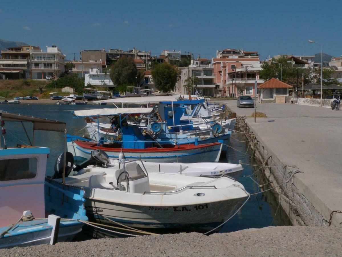 Apt 30M From Beach Amarynthos Exterior photo